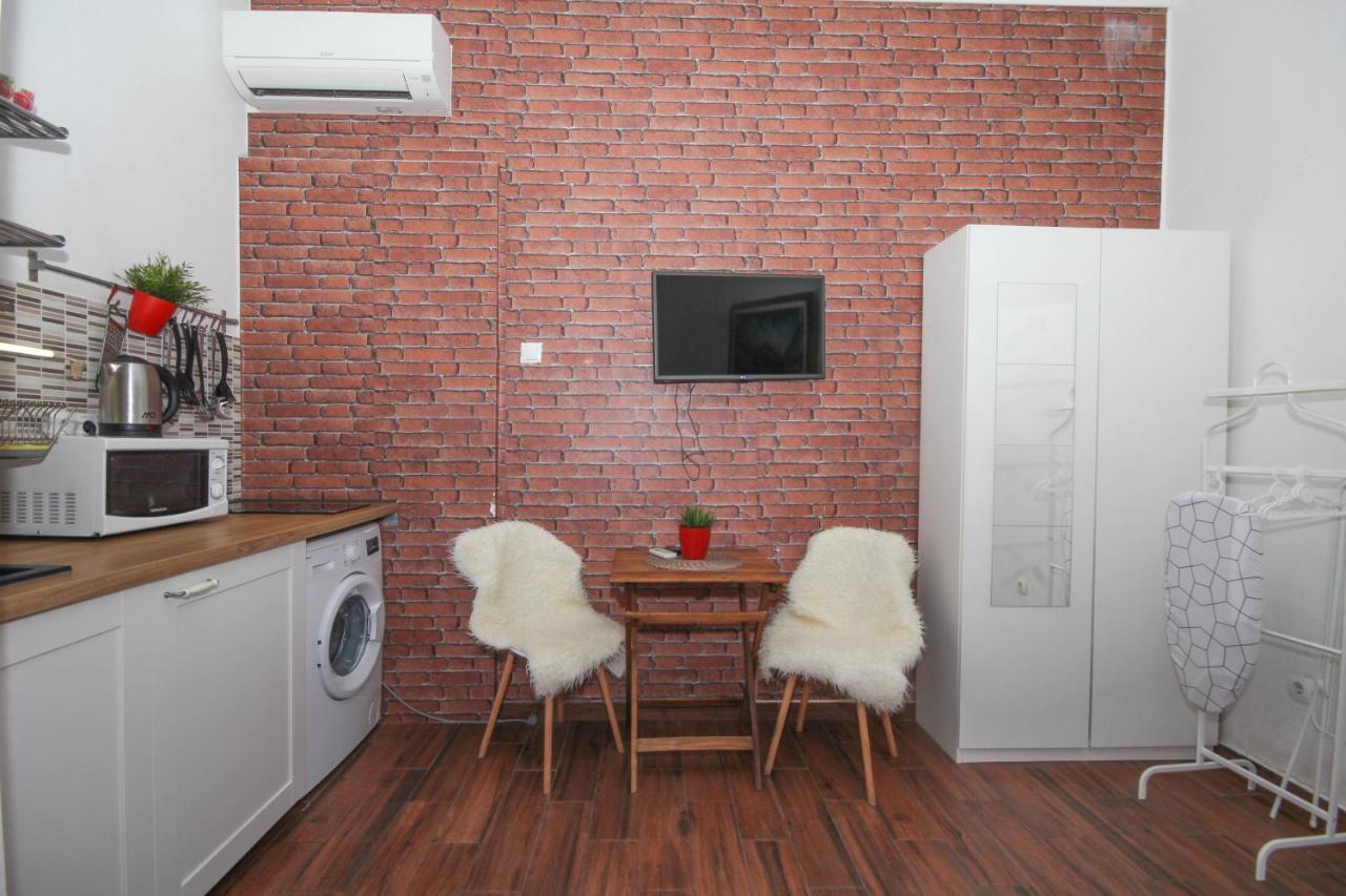 Fab 'N' Chic Apartments スプリト エクステリア 写真