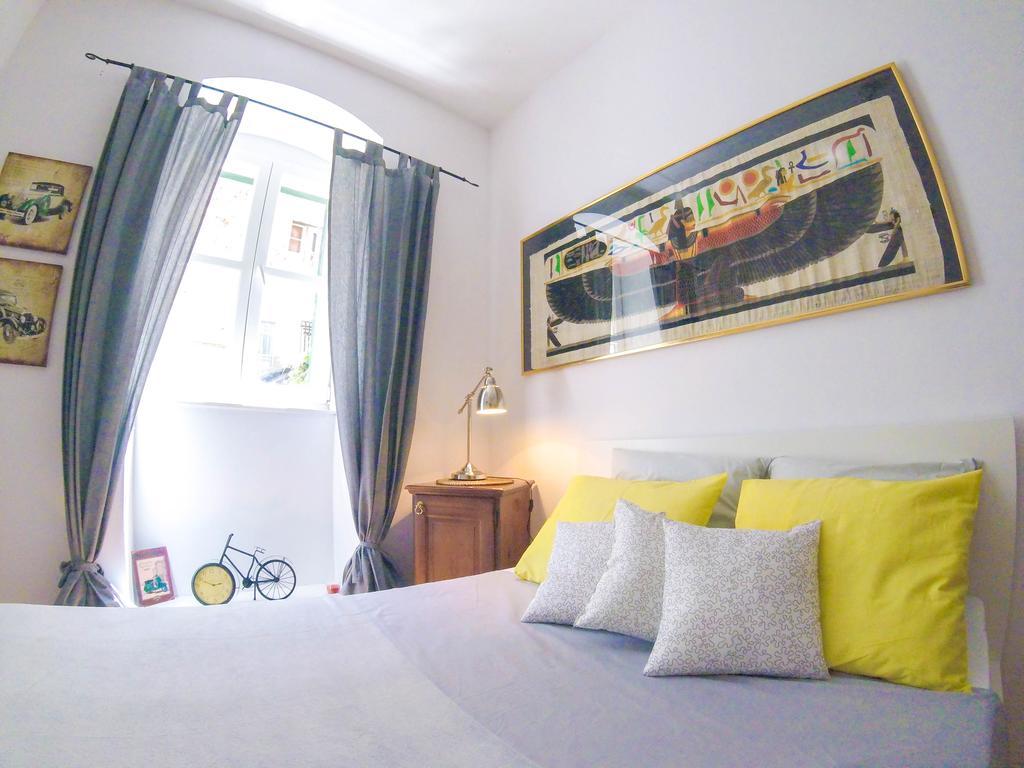 Fab 'N' Chic Apartments スプリト エクステリア 写真